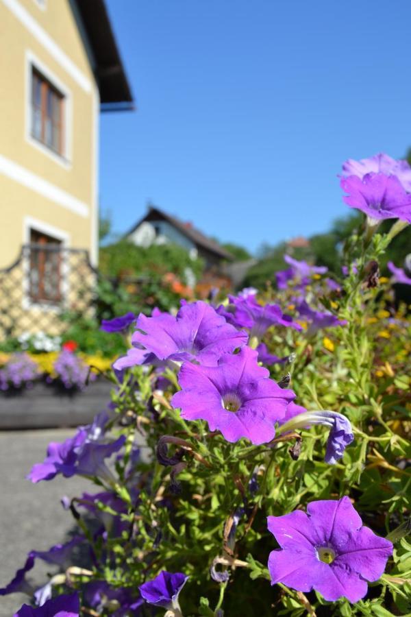 Haus Lindenhofer Daire Emmersdorf an der Donau Dış mekan fotoğraf